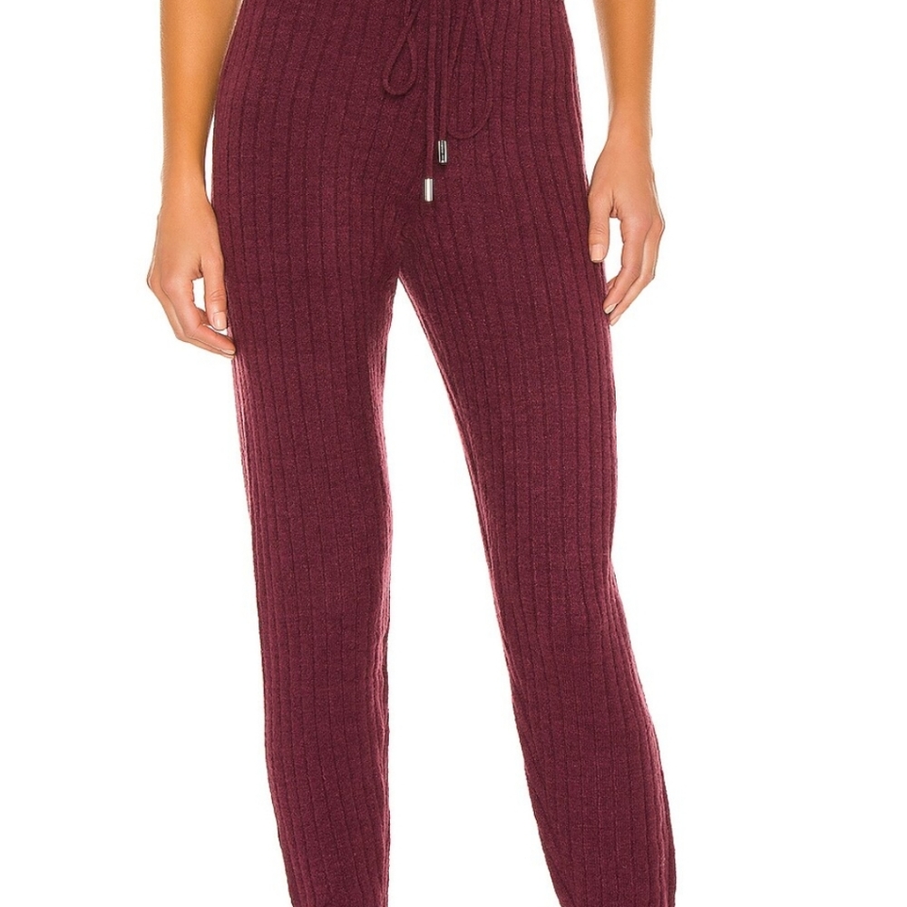 Free People around the clock jogger